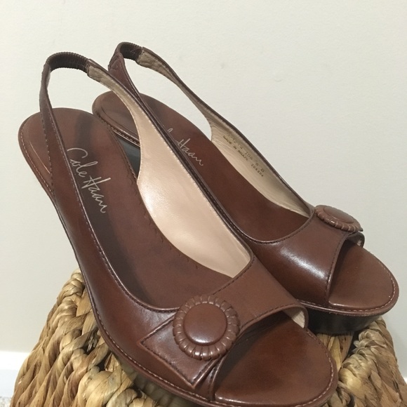 Cole Haan Brown sling-back wedges! 💥 - Picture 2 of 7